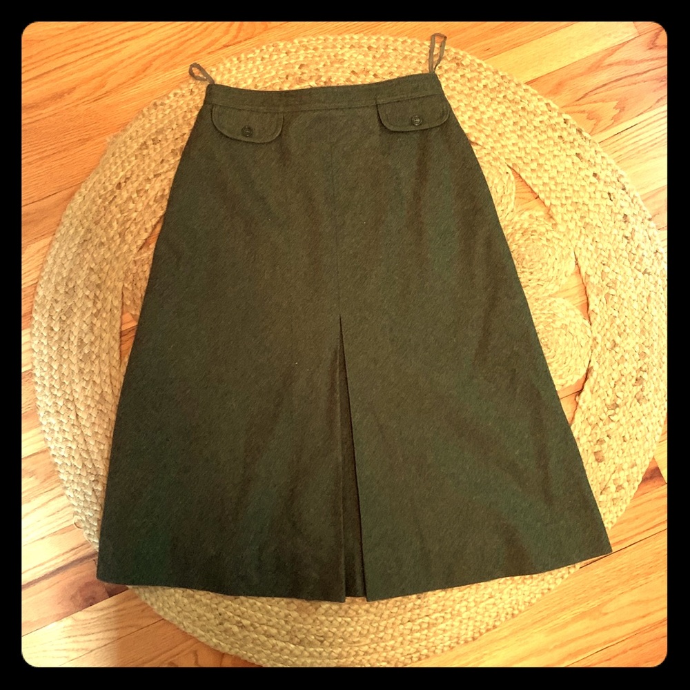 Vintage - Post War Army Green Wool Skirt 🔥